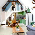 Maison De Charme Avec Jardin Et Cheminée 9 Personnes *