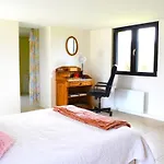 Maison De Charme Avec Jardin Et Cheminée 9 Personnes Bois-Normand-près-Lyre