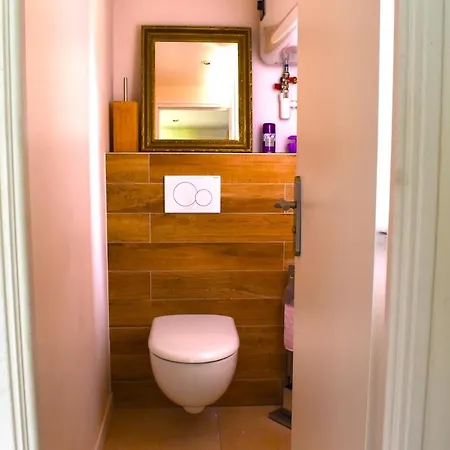 Maison De Charme Avec Jardin Et Cheminee 9 Personnes Holiday home