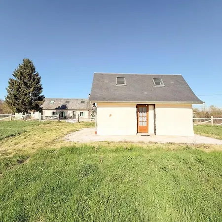 Holiday home Maison De Charme Avec Jardin Et Cheminee 9 Personnes *