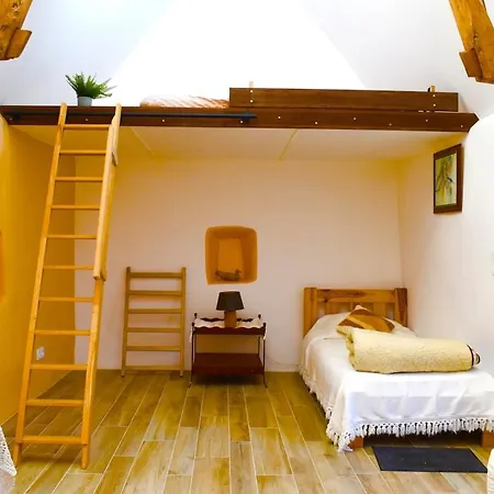 Maison De Charme Avec Jardin Et Cheminee 9 Personnes *