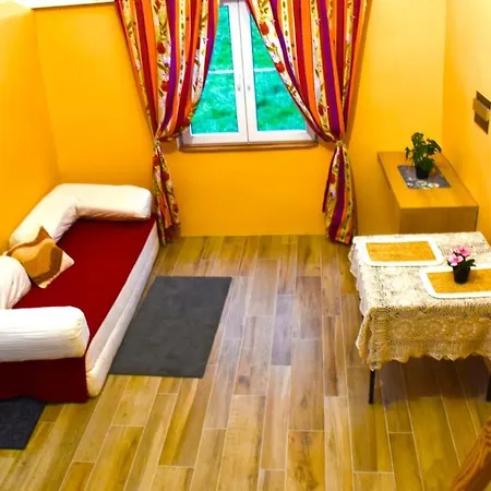 Maison De Charme Avec Jardin Et Cheminee 9 Personnes * Bois-Normand-pres-Lyre