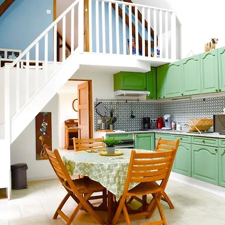 Maison De Charme Avec Jardin Et Cheminee 9 Personnes