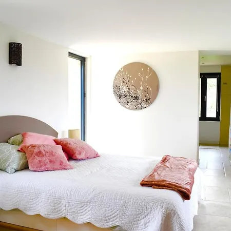 Maison De Charme Avec Jardin Et Cheminee 9 Personnes * Bois-Normand-pres-Lyre