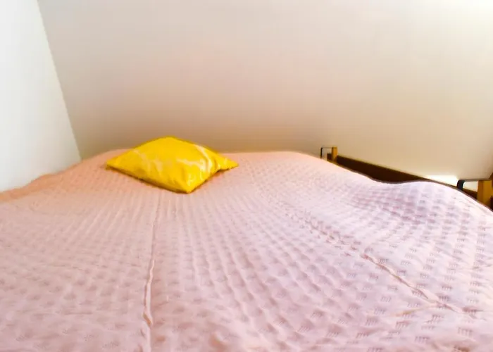 Maison De Charme Avec Jardin Et Cheminée 9 Personnes Hébergement de vacances *