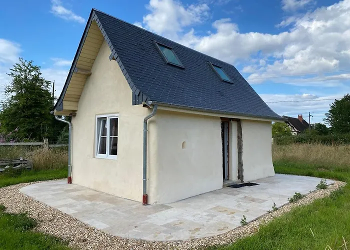 Hébergement de vacances Maison De Charme Avec Jardin Et Cheminée 9 Personnes *