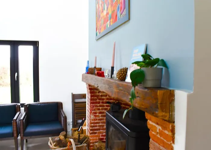 Maison De Charme Avec Jardin Et Cheminée 9 Personnes Bois-Normand-près-Lyre