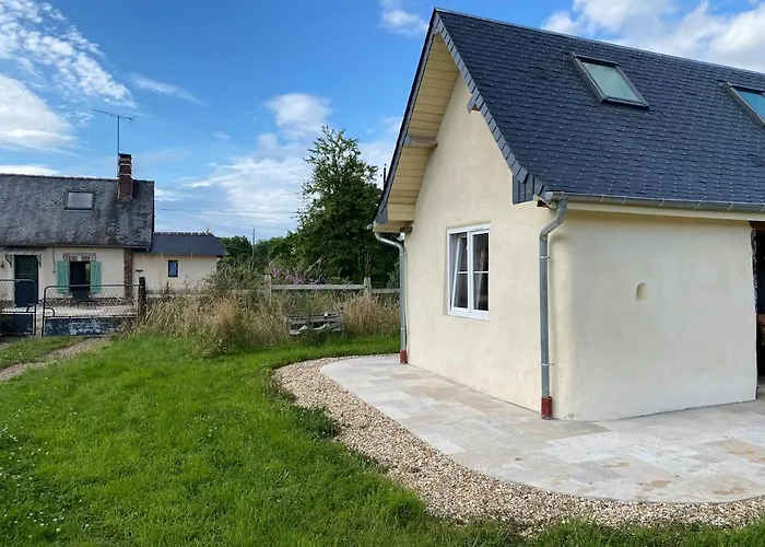 Hébergement de vacances Maison De Charme Avec Jardin Et Cheminée 9 Personnes Bois-Normand-près-Lyre